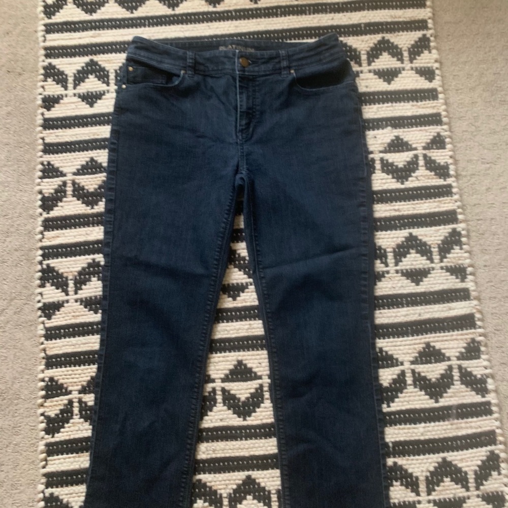 Jeans - Picture 2 of 3